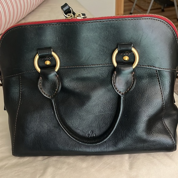 Dooney & Bourke Florentine Satchel very good condition. - Picture 2 of 9